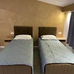 Vendégház Camellia